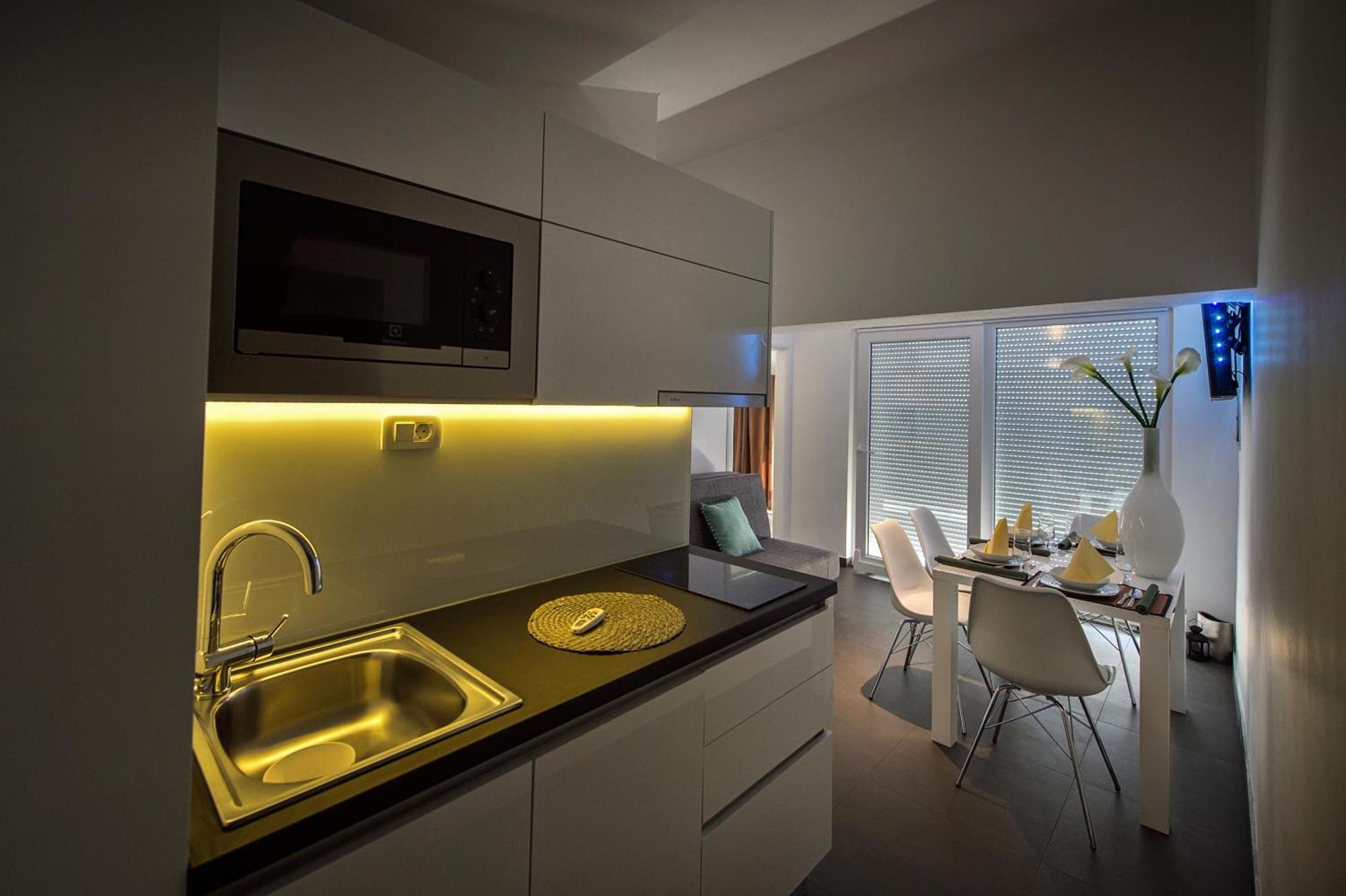 Seaside Apartments With A Swimming Pool Zecevo Rtic, Rogoznica - 8366 Quarto foto