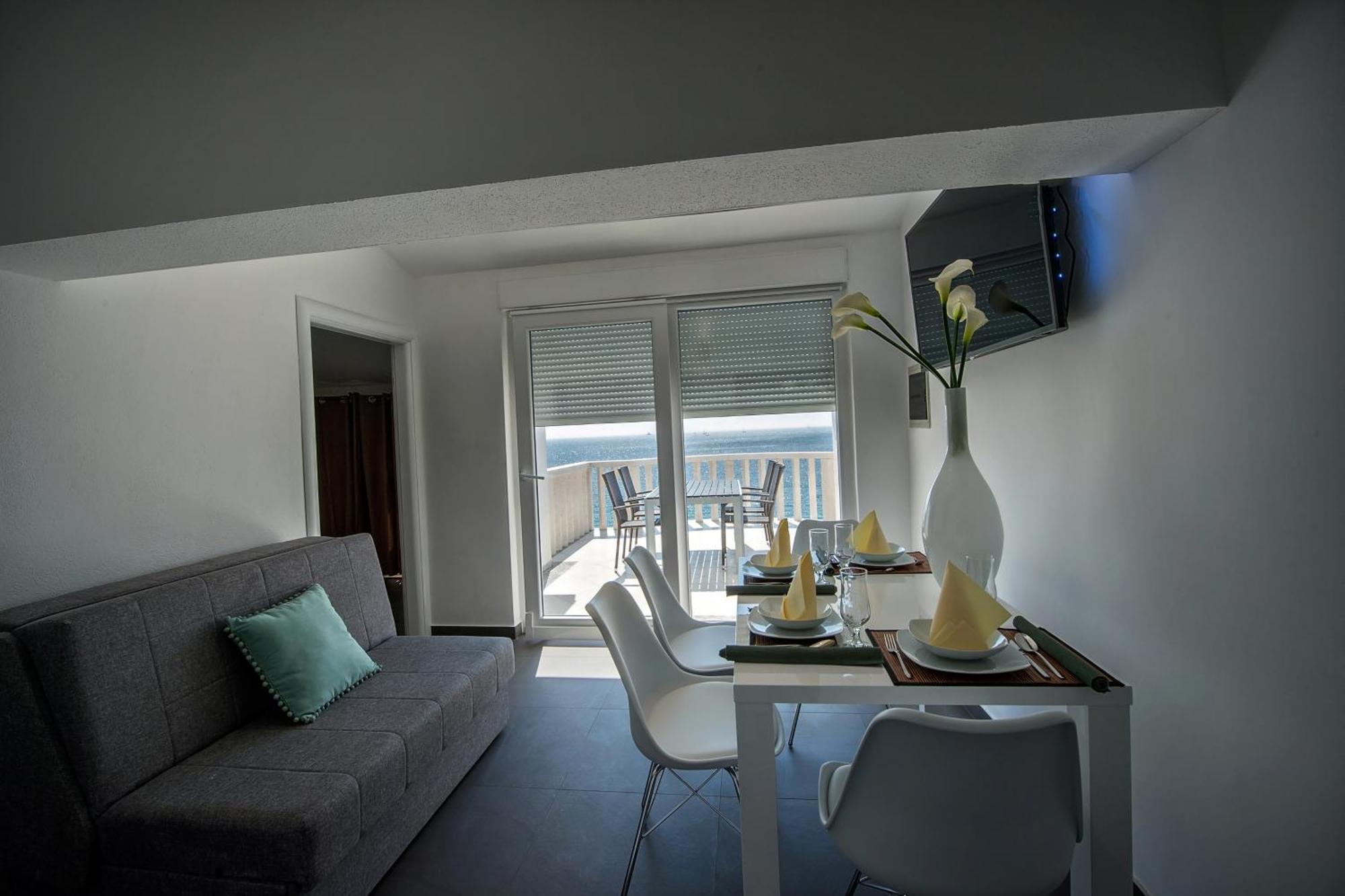 Seaside Apartments With A Swimming Pool Zecevo Rtic, Rogoznica - 8366 Quarto foto